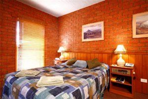 Bakery Hill Motel